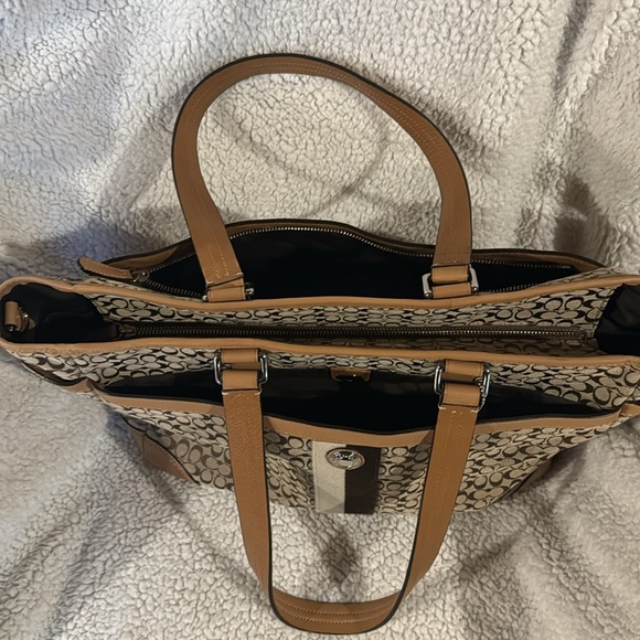 Large Coach Tote Bag - Picture 3 of 14
